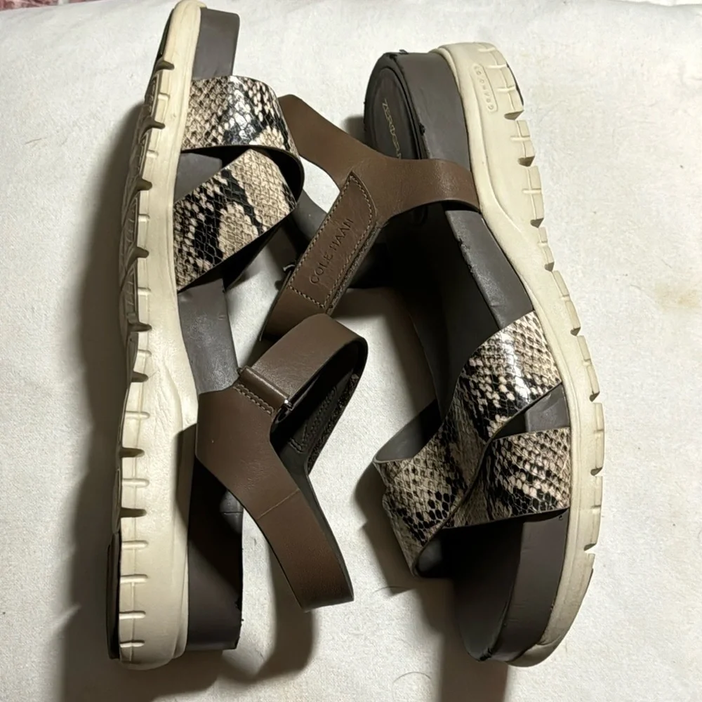 Cole Haan Zero‎ Grand python print crossed front leather comfort sandals Sz 10